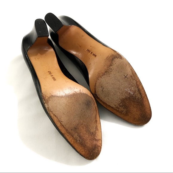 Salvatore Ferragamo Vintage Black Pumps 7 - Picture 7 of 8